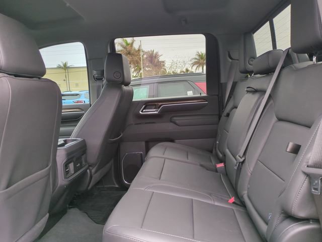 Used 2025 Chevrolet Silverado 3500 LT w/ Safety Package image 15