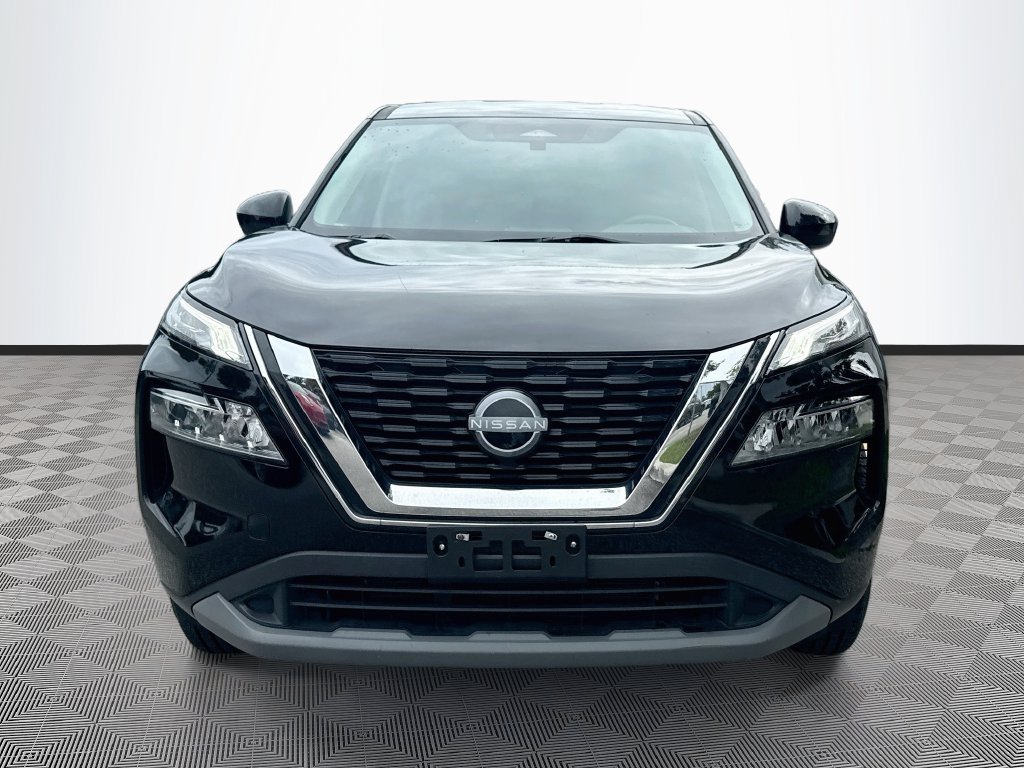 Used 2023 Nissan Rogue SV AWD/4WD image 2