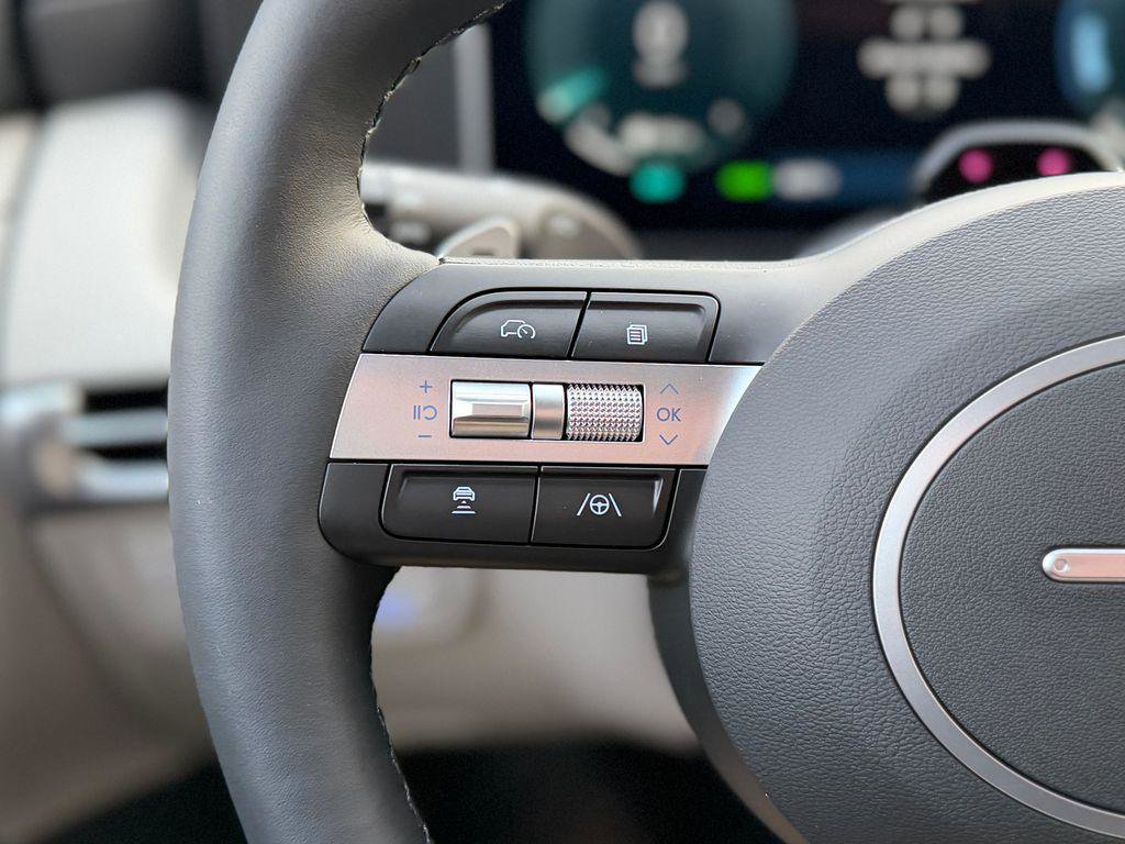 New 2026 Hyundai Tucson Limited image 13