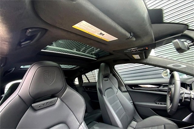 New 2026 Porsche Panamera GTS image 31