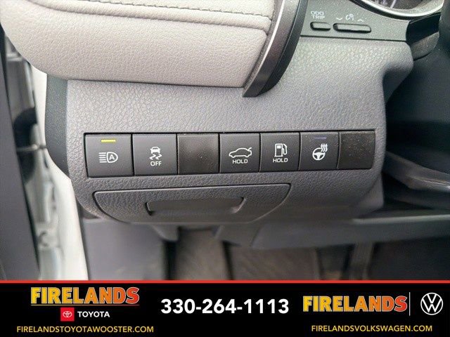 Used 2024 Toyota Camry XLE w/ Cold Weather Package image 10