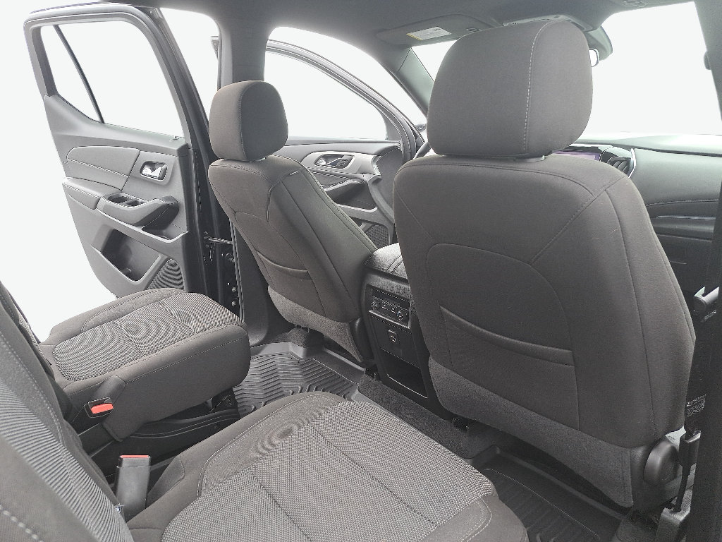 Used 2023 Chevrolet Traverse LT AWD/4WD image 12