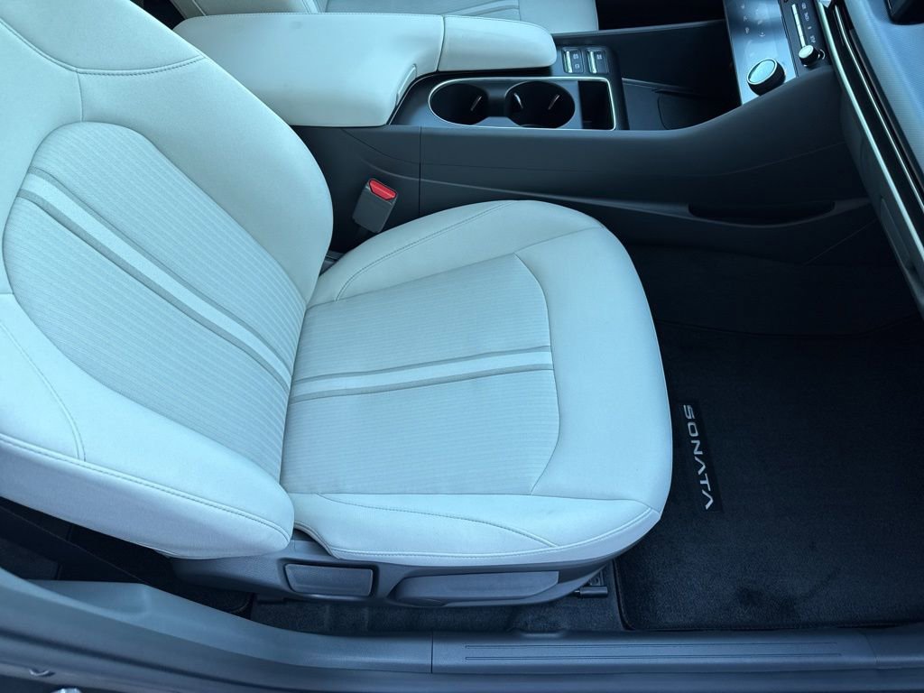 New 2026 Hyundai Sonata SEL FWD image 16