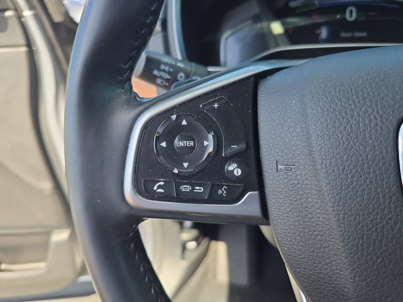 Used 2020 Honda CR-V Touring image 23