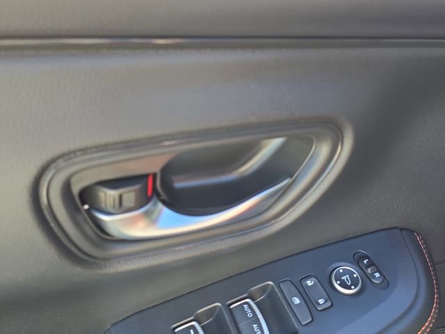 Used 2025 Honda HR-V Sport image 18