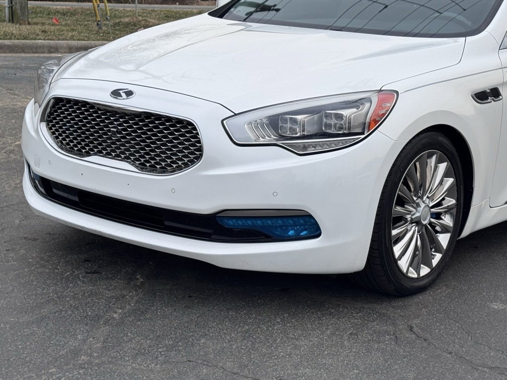 Used 2015 Kia K900 Luxury image 38