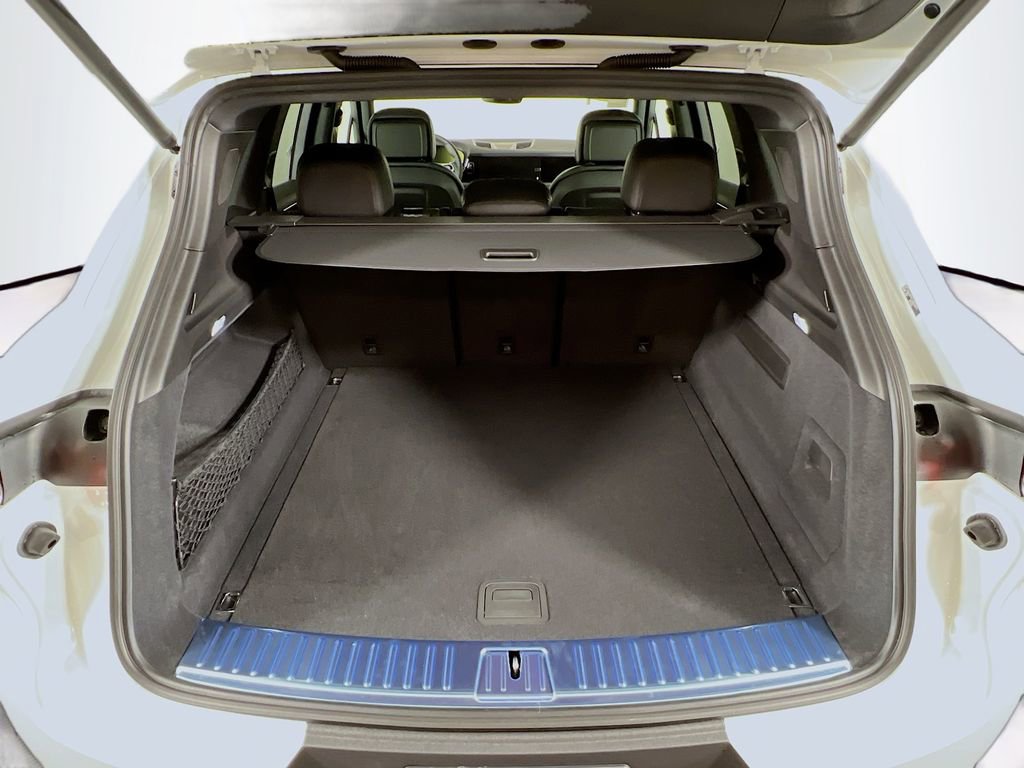 New 2026 Porsche Cayenne image 28