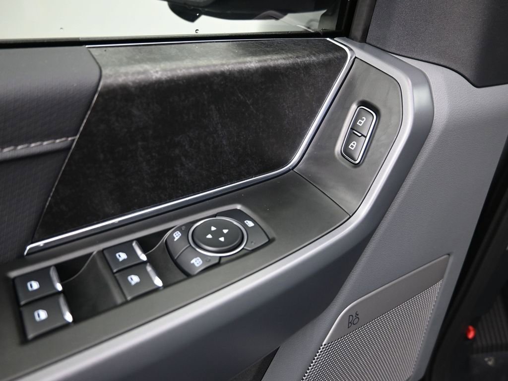New 2025 Ford F150 Lightning Flash AWD/4WD image 12