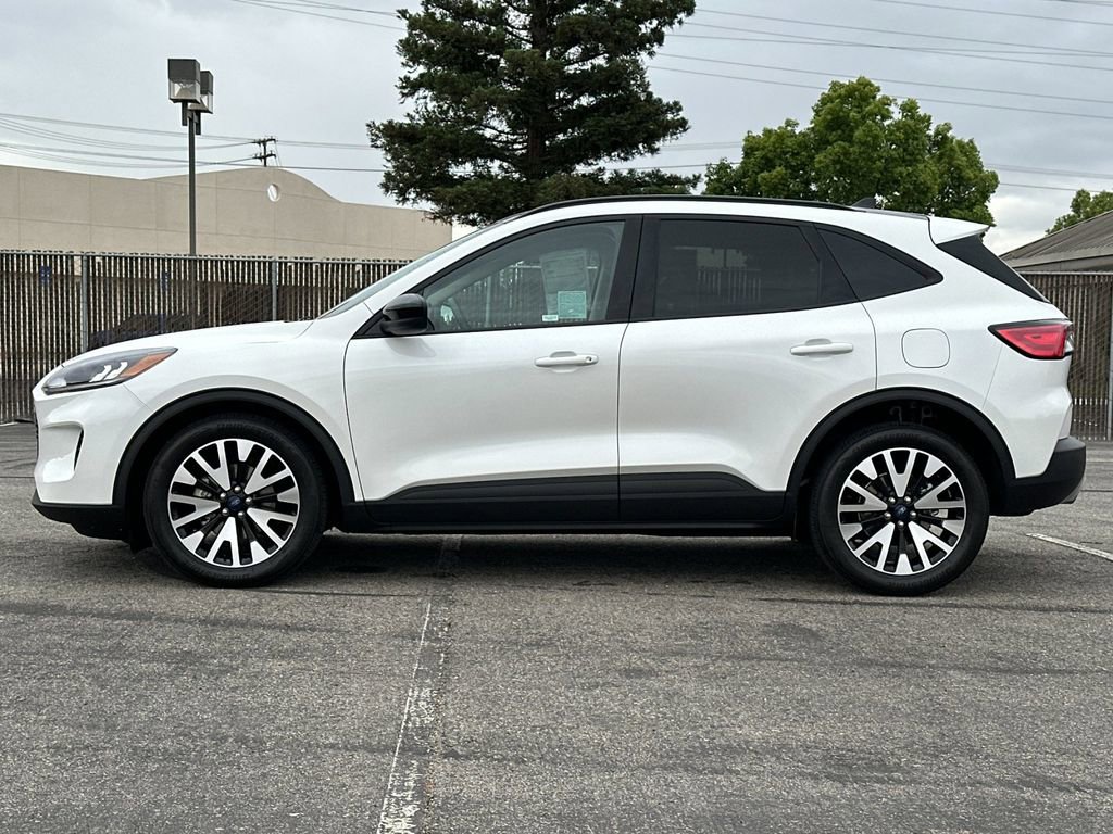 Certified 2020 Ford Escape SE Sport FWD image 6