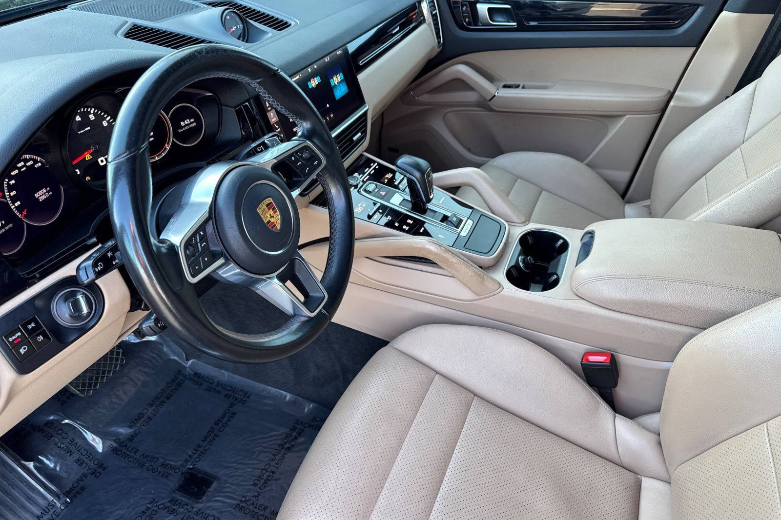 Used 2021 Porsche Cayenne AWD/4WD image 10