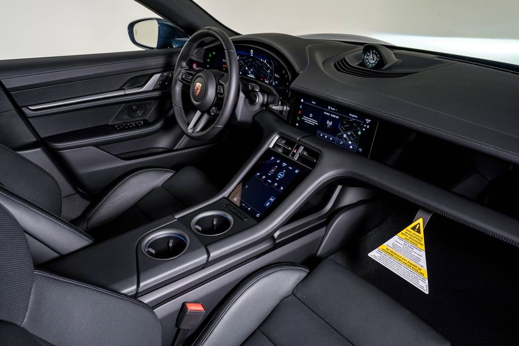New 2026 Porsche Taycan 4S AWD/4WD image 14