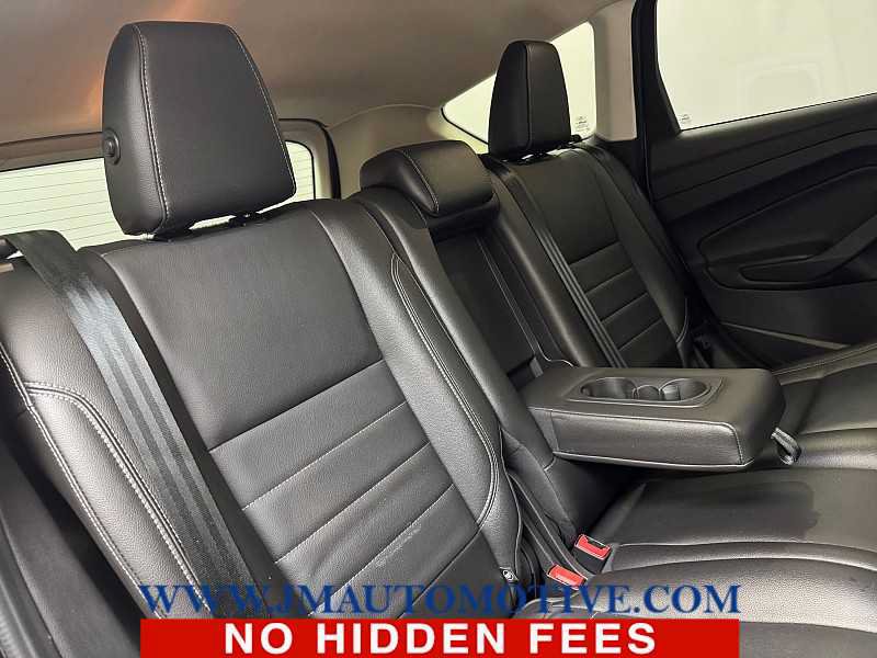 Used 2015 Ford Escape Titanium w/ Equipment Group 301A AWD/4WD image 18