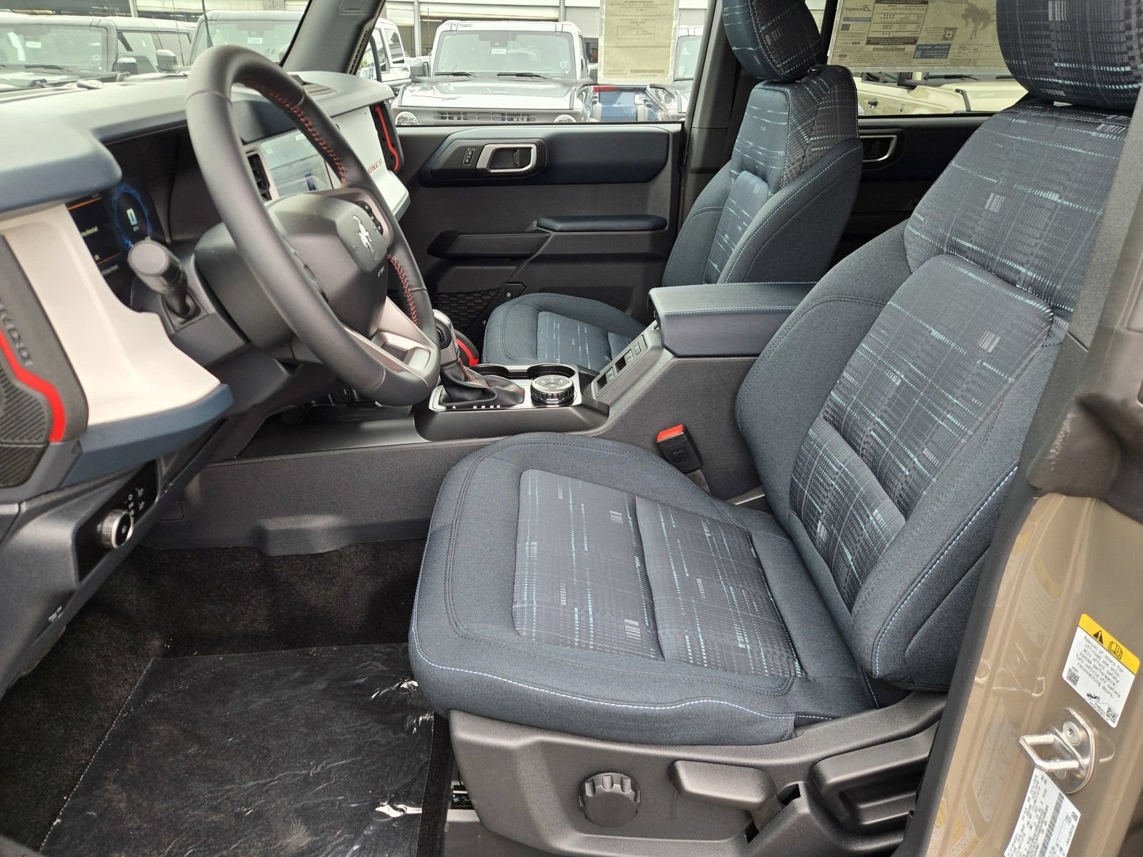 New 2026 Ford Bronco Heritage Edition AWD/4WD image 8