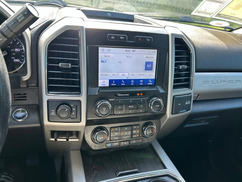Used 2021 Ford F250 Lariat w/ Lariat Ultimate Package AWD/4WD image 23