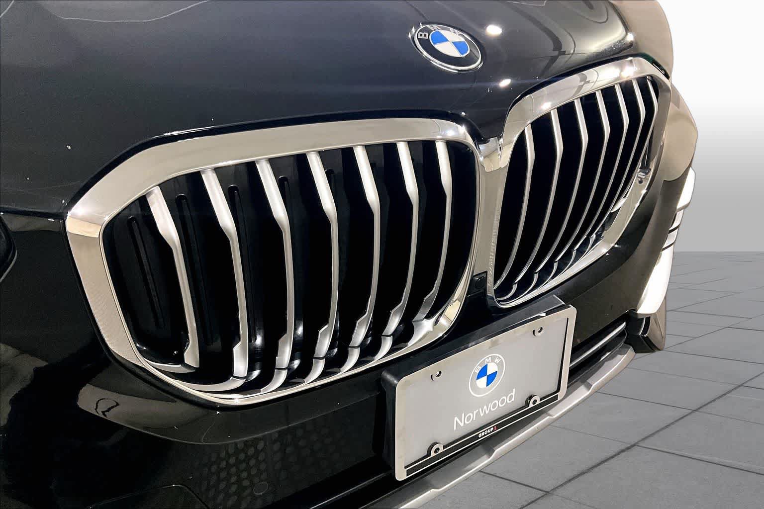 Used 2022 BMW X5 xDrive40i AWD/4WD image 31