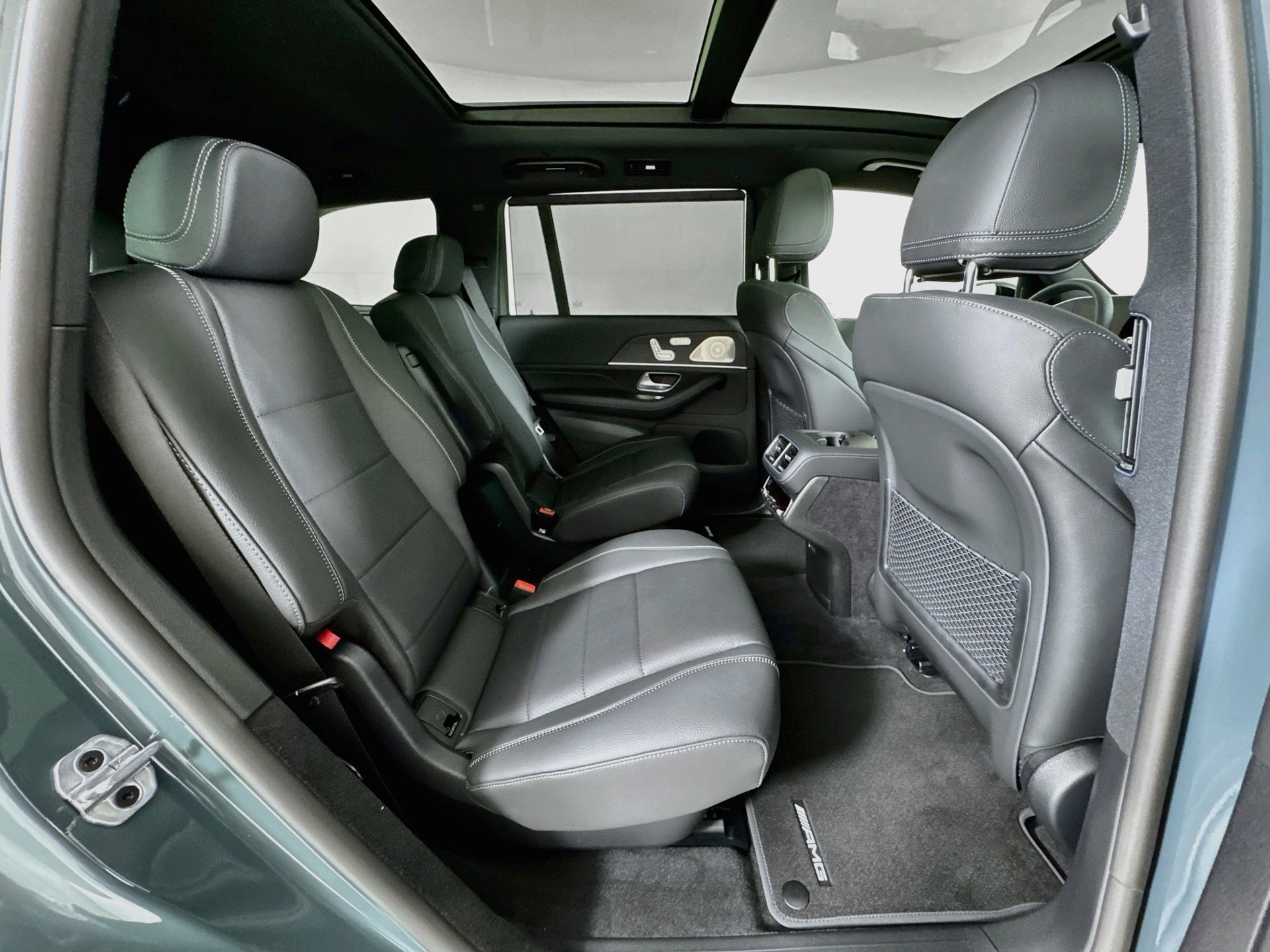 New 2027 Mercedes-Benz GLS 450 4MATIC image 31