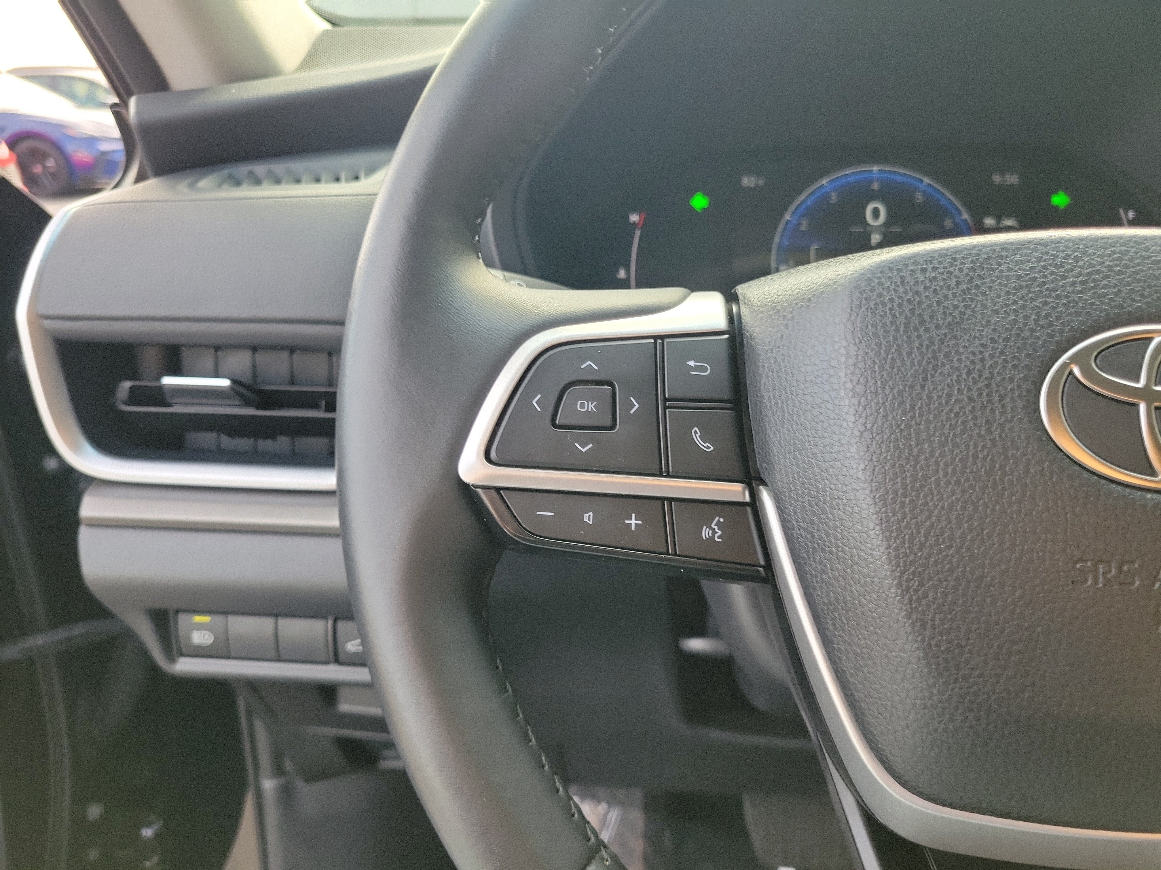 Used 2025 Toyota Grand Highlander AWD image 22