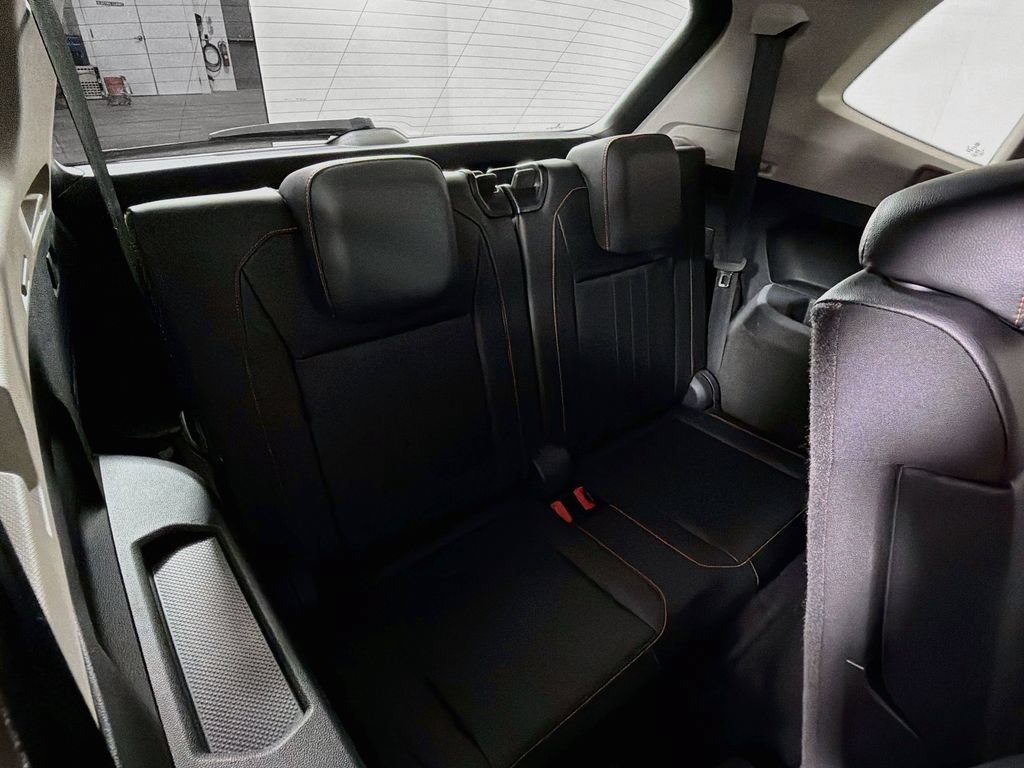 Used 2024 Volkswagen Tiguan Wolfsburg Edition FWD image 25