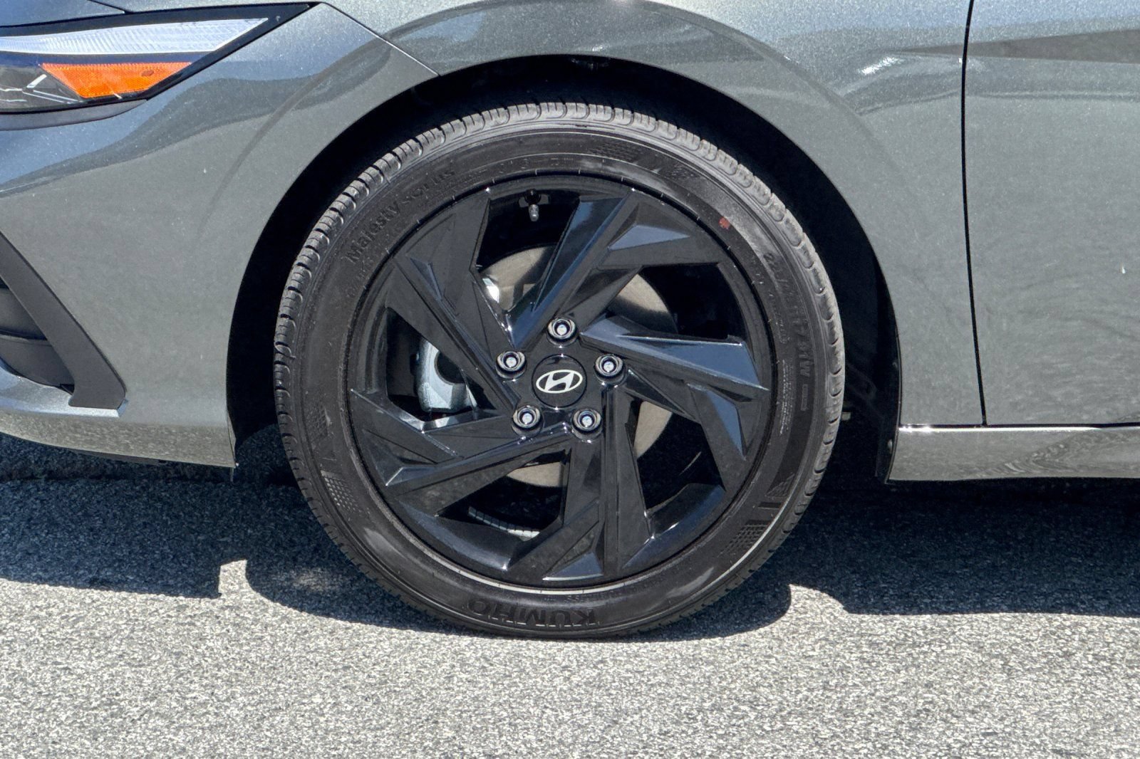 New 2026 Hyundai Elantra Sport FWD image 24
