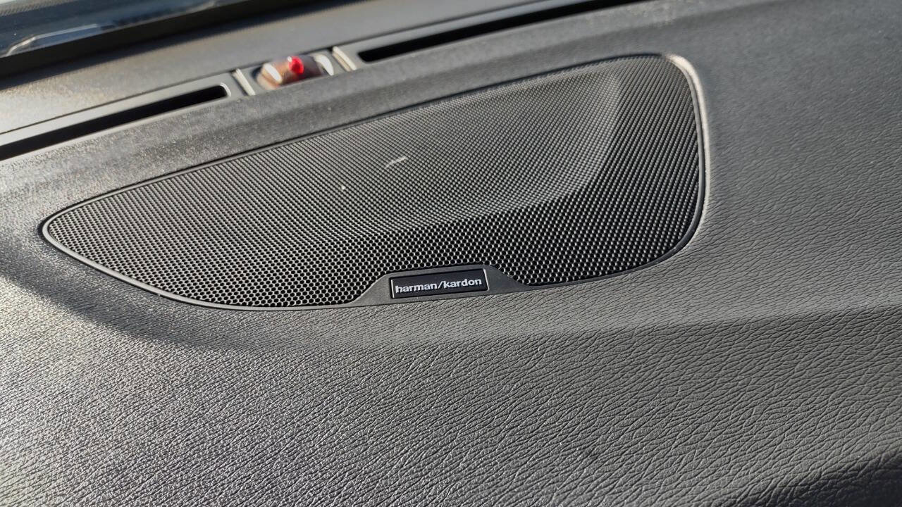 Used 2016 Volvo S60 T5 Inscription Platinum FWD image 20