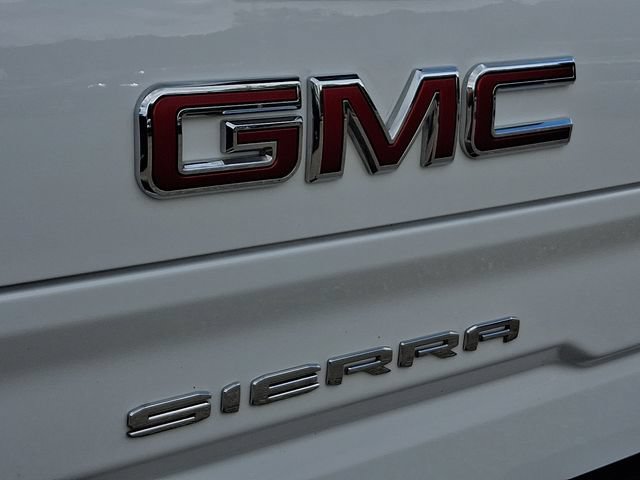 Used 2024 GMC Sierra 1500 AT4 w/ Technology Package AWD/4WD image 33