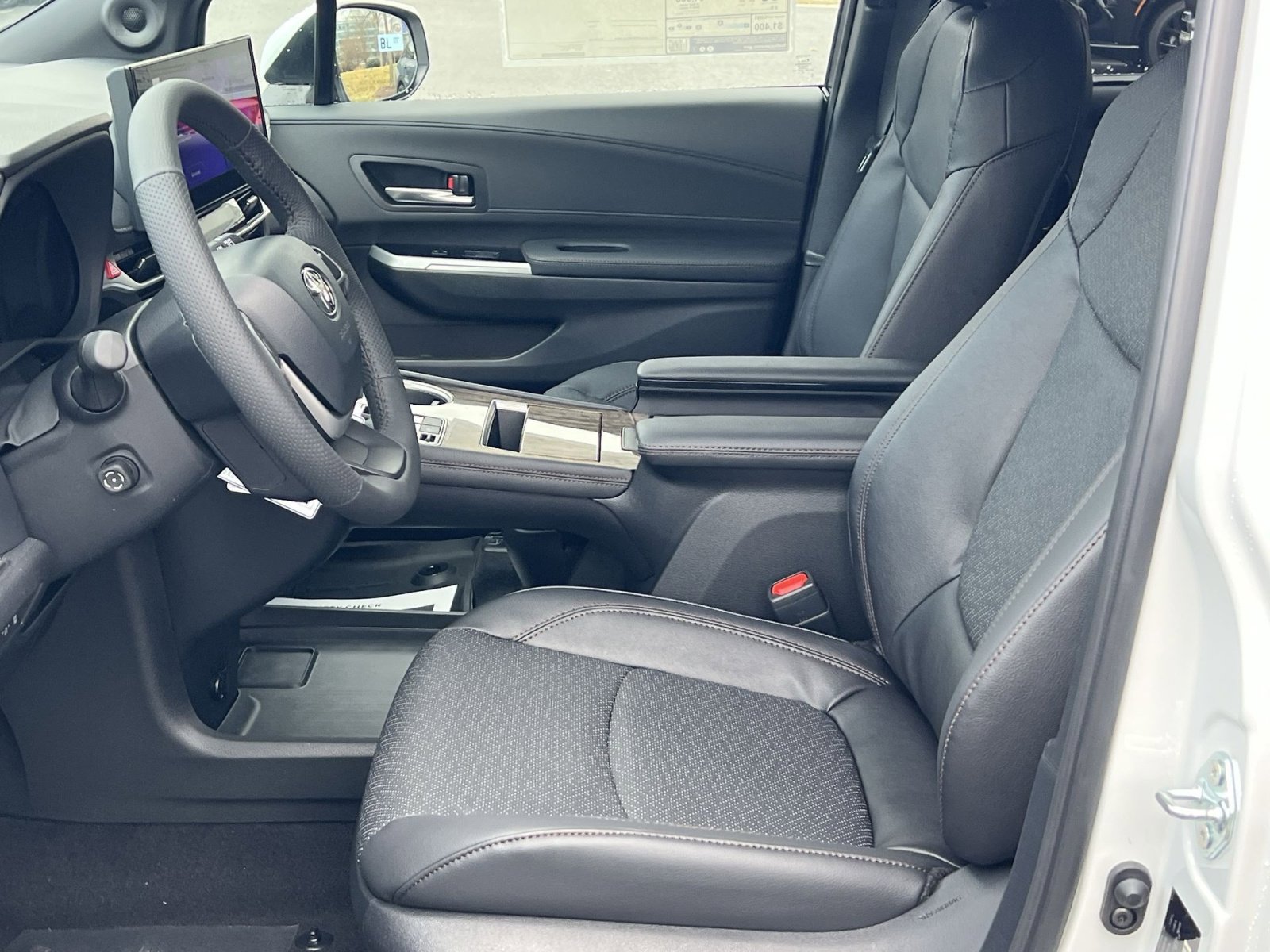 New 2026 Toyota Sienna Limited image 7