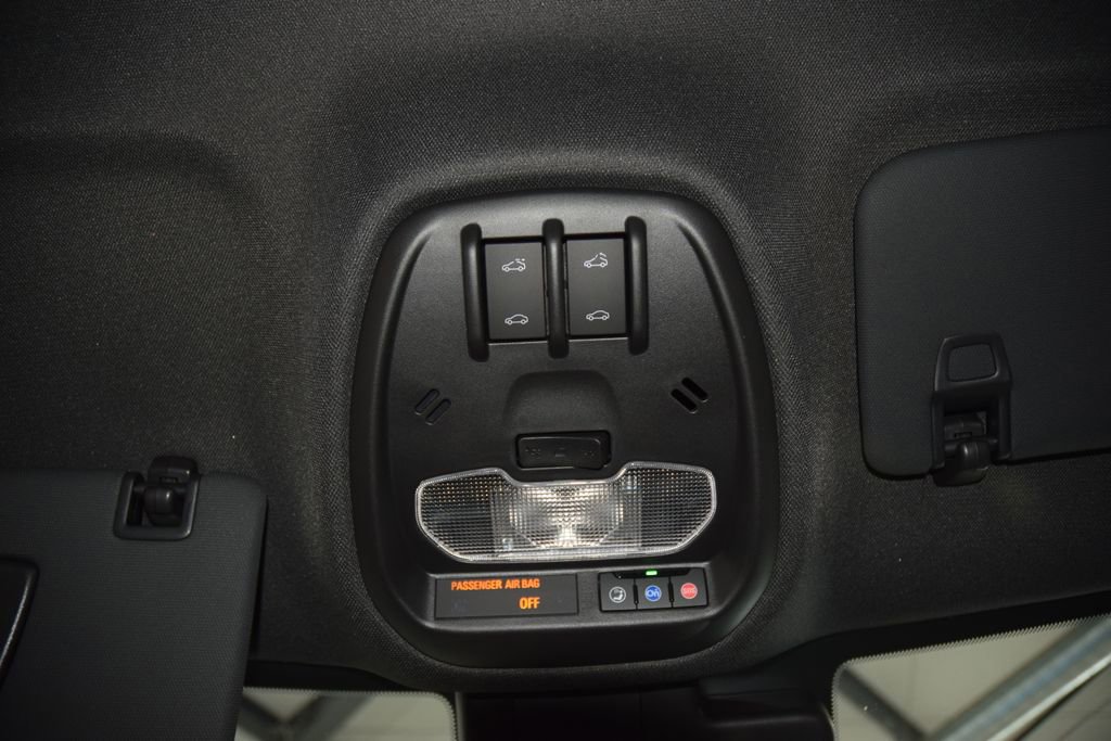 New 2026 Chevrolet Trax RS w/ Sunroof Package FWD image 43