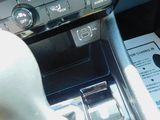 Used 2024 Jeep Compass Latitude AWD/4WD image 26