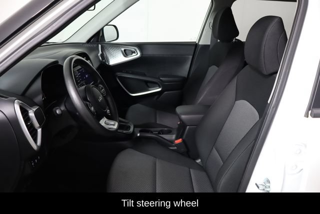 Used 2023 Kia Soul LX FWD image 14