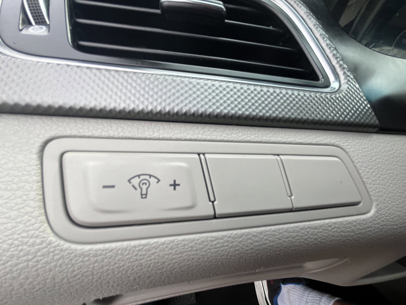 Used 2017 Hyundai Sonata SE image 14