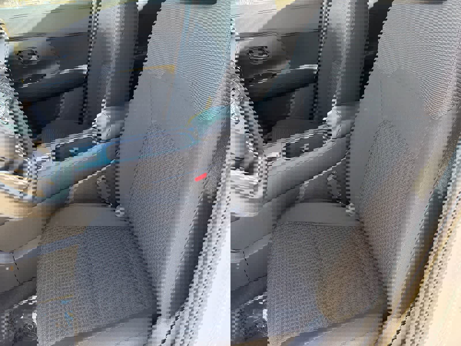 Certified 2025 Nissan Kicks S image 17