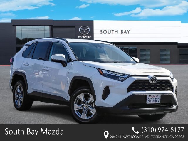 Used 2023 Toyota RAV4 XLE FWD image 1