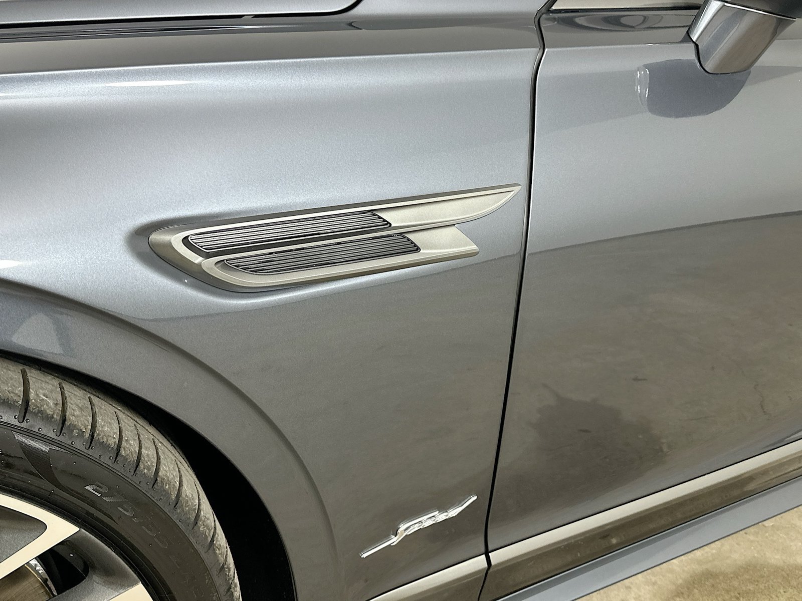 New 2026 Bentley Flying Spur Plug-In Hybrid AWD/4WD image 57