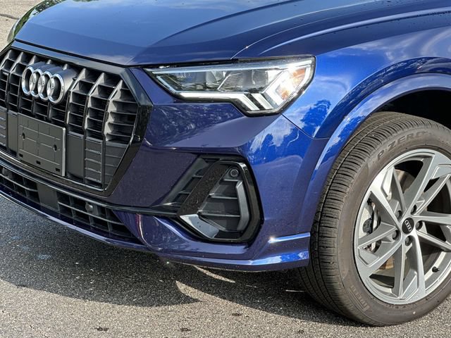 Certified 2025 Audi Q3 2.0T Premium w/ Convenience Plus Package AWD/4WD image 8
