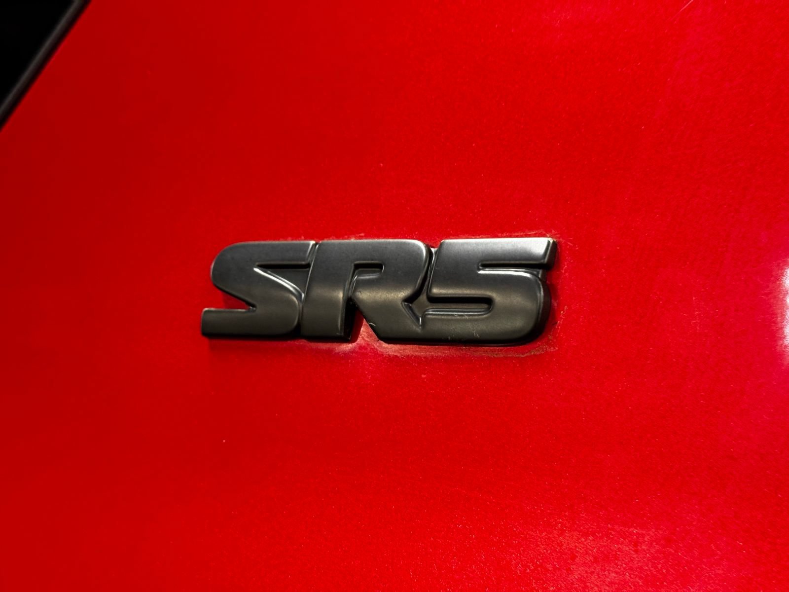 Used 2018 Toyota 4Runner SR5 AWD/4WD image 7