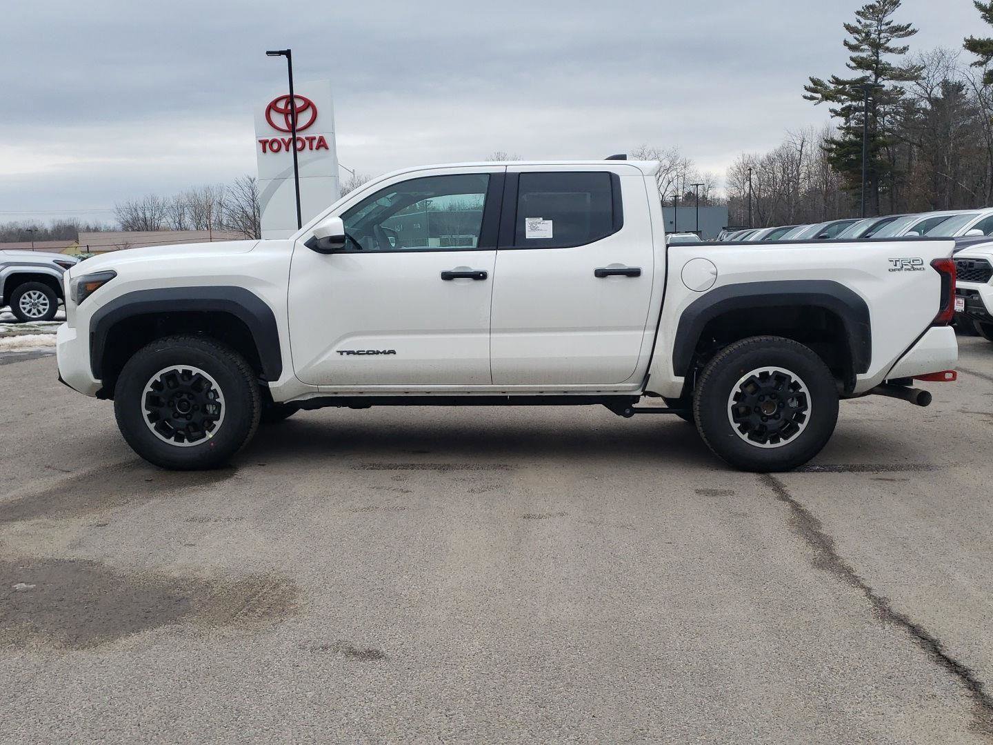 New 2026 Toyota Tacoma TRD Off-Road image 2