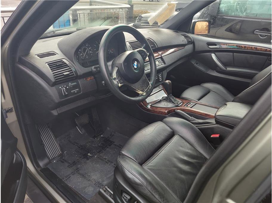 Used 2004 BMW X5 3.0i image 7