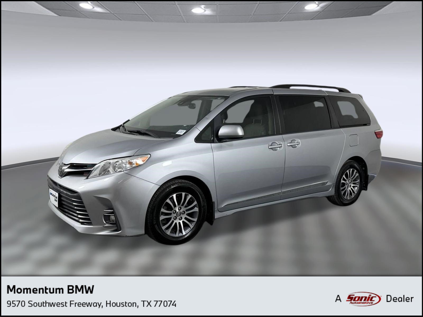 Used 2018 Toyota Sienna XLE w/ XLE Navigation Package
