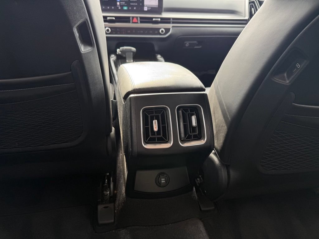 Used 2025 Kia Sorento S FWD image 25