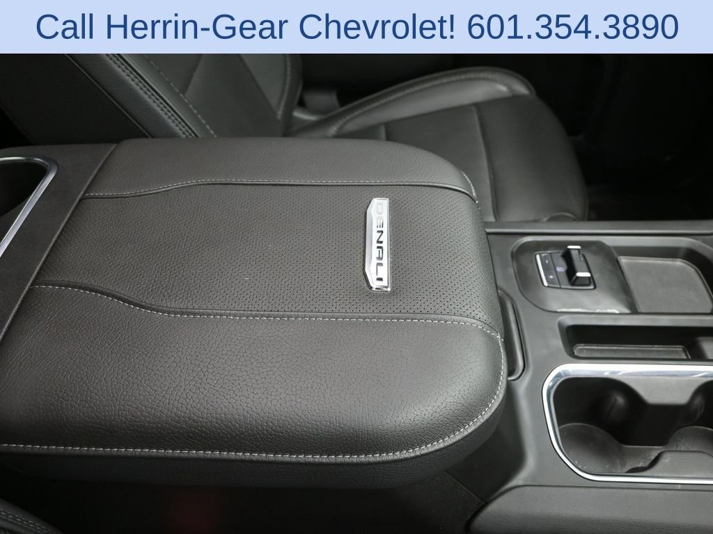 Used 2024 GMC Sierra 2500 Denali w/ Denali Reserve Package image 32