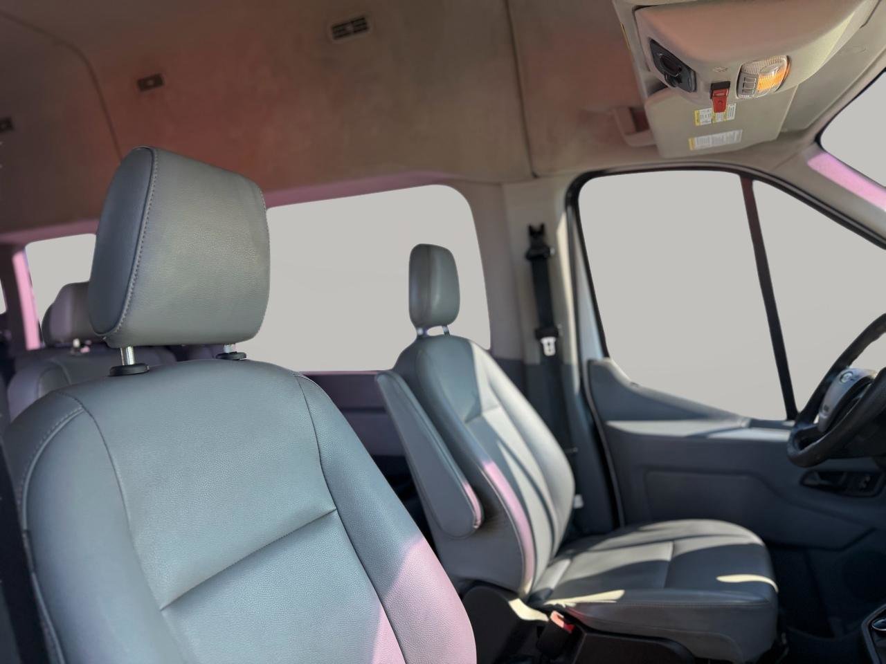 Used 2019 Ford Transit 350 XL image 22