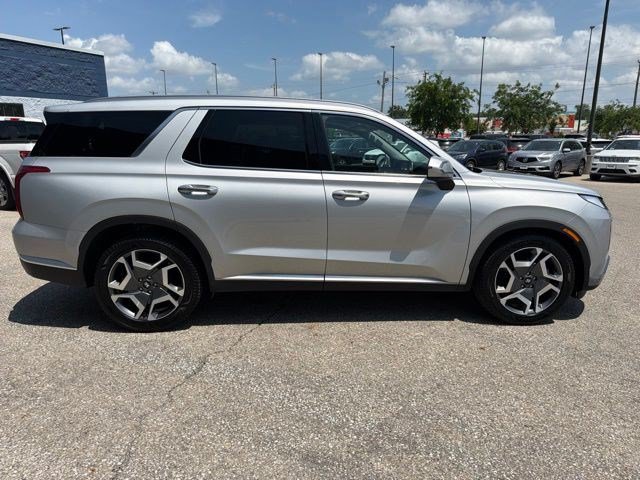 Used 2024 Hyundai Palisade Limited AWD/4WD image 6