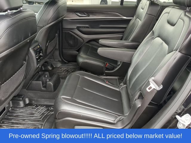 Used 2024 Jeep Grand Cherokee L Limited AWD/4WD image 39