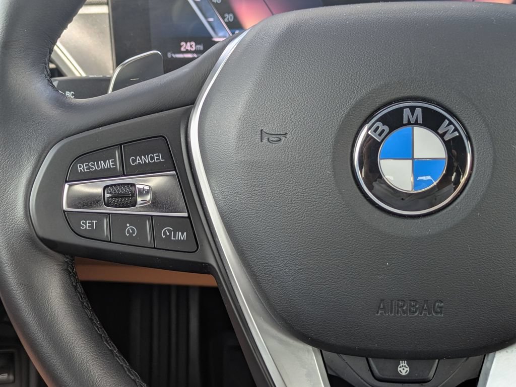 Used 2023 BMW 330i Sedan w/ Premium Package RWD image 18