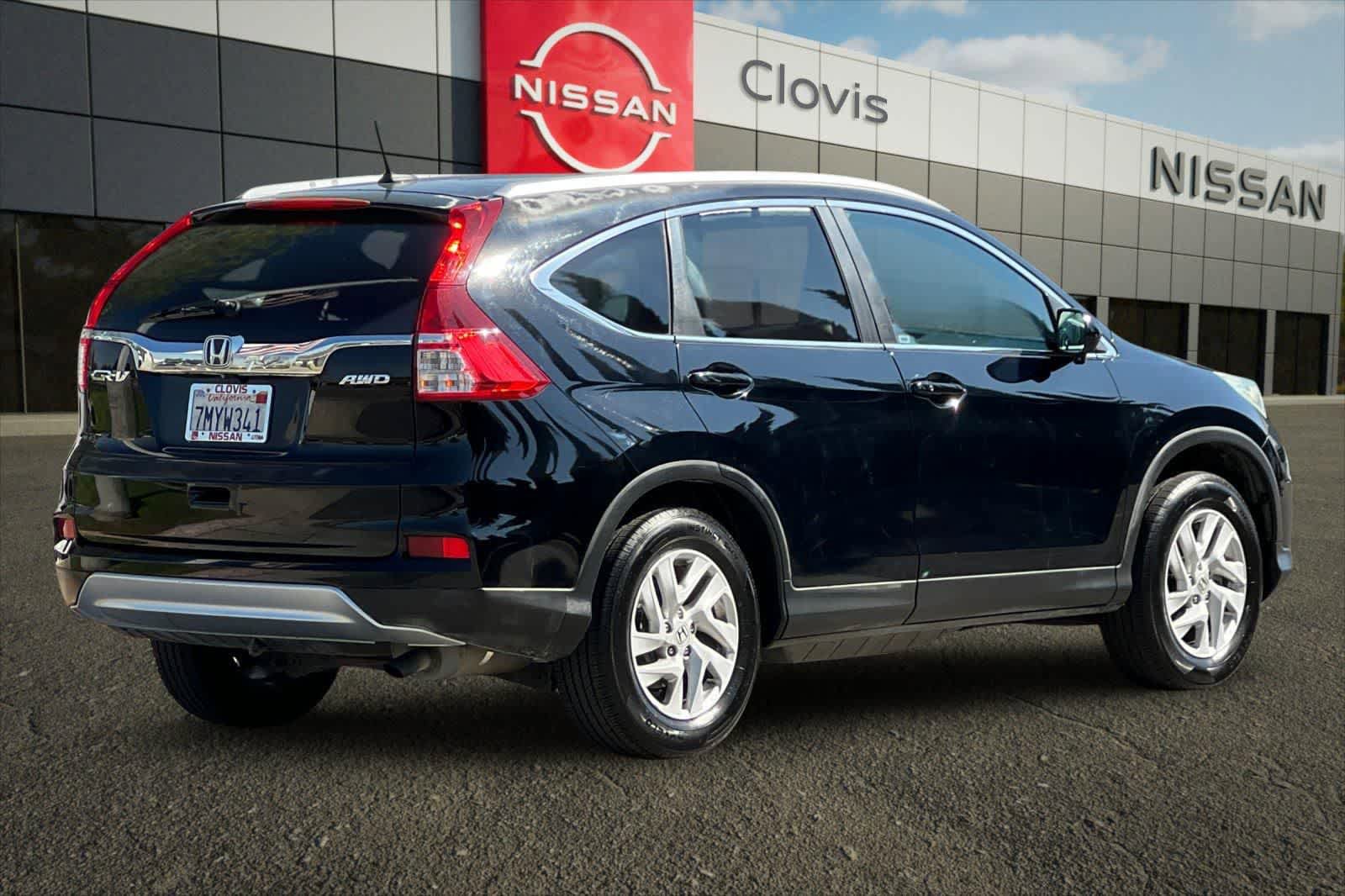 Used 2015 Honda CR-V EX-L image 3