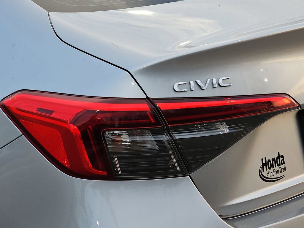 Used 2023 Honda Civic EX image 31