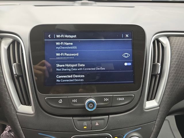 Used 2024 Chevrolet Malibu LT image 35