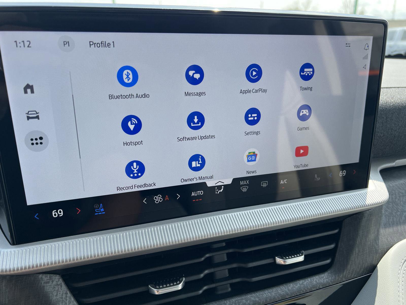 New 2026 Ford Explorer Platinum image 34