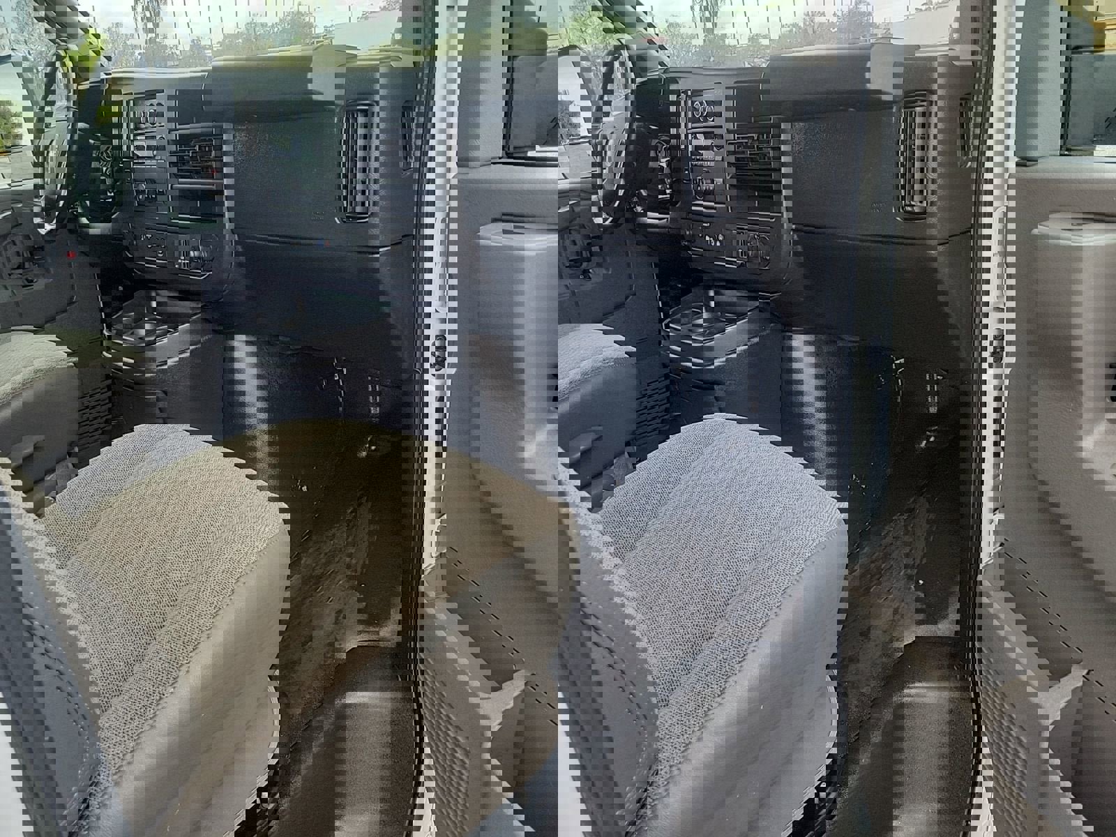 Used 2023 GMC Savana 3500 w/ Power Convenience Package image 13