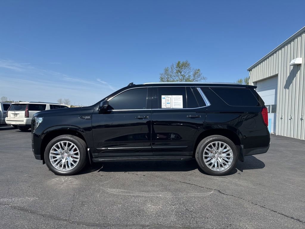 Used 2021 GMC Yukon SLT w/ SLT Luxury Plus Package AWD/4WD image 4